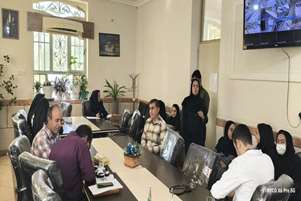 در هفته دولت و به همت کادر سلامت و با حضور سرپرست شبکه بهداشت و درمان شهرستان قیر و کارزین ،میز خدمت سلامت در اداره بهزیستی شهرستان برپا شد