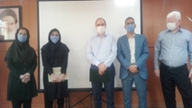 قدردانی از مسئول نمونه‌گیری بیماری کرونا در شهرستان قیروکارزین