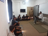 نشست آموزشی پیشگیری از خودکشی و خودمر اقبتی در سلامت روان در شهرستان قیروکارزین