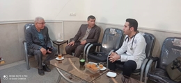 برپایی میز خدمت شبکه بهداشت و درمان در فرمانداری شهرستان به مناسبت هفته دولت